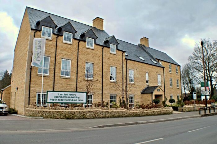 2 Bedroom Flat To Rent In Station Road, Bourton-On-The-Water, Cheltenham GL54
