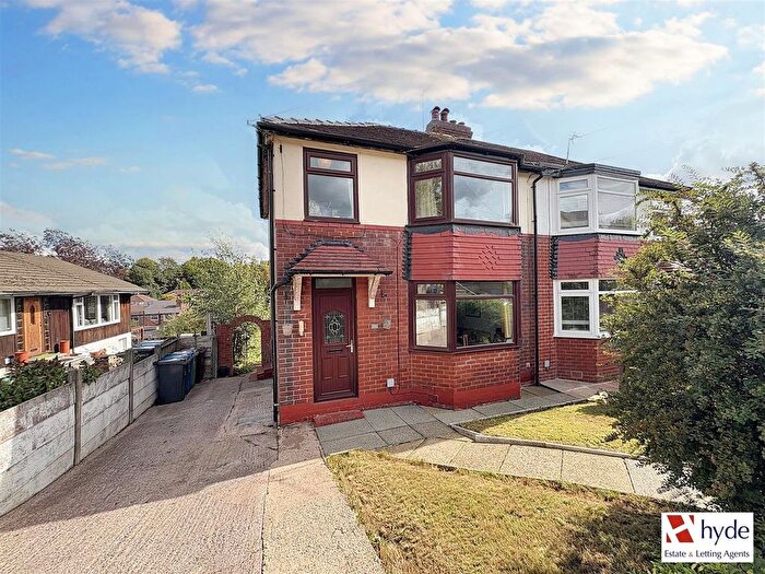 3 Bedroom Semi-detached House For Sale In Mountside Crescent, Prestwich, M25