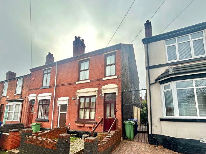3 Bedroom End Terrace House For Sale In Mount Pleasant Street, Coseley, WV14
