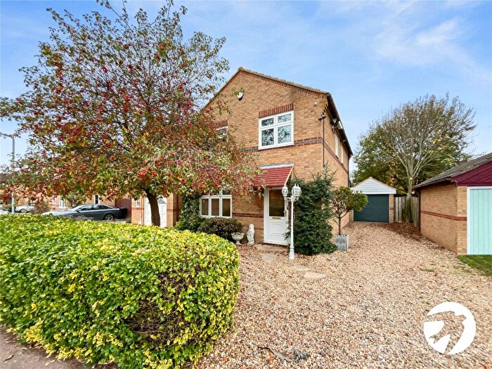 4 Bedroom Detached House To Rent In The Willows, Kemsley, Sittingbourne, Kent, ME10