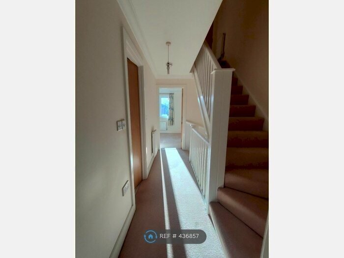 3 Bedroom Terraced House To Rent In Eleanor Court, Gillingham, ME8