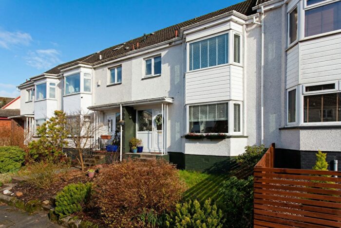 3 Bedroom Terraced House For Sale In Sunningdale Drive, Bridge Of Weir, PA11