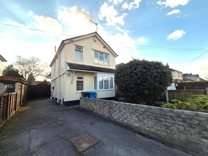 3 Bedroom Detached House To Rent In Rossmore Road, Poole, BH12