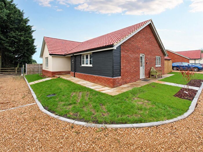 3 Bedroom Detached Bungalow To Rent In Black Horse Drove, Littleport, CB6