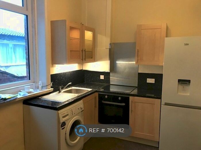 Studio To Rent In St. Andrews Road South, Lytham St. Annes FY8