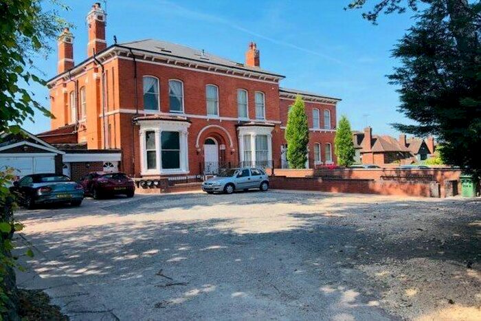 2 Bedroom Flat To Rent In Birmingham Road, Walsall, WS5