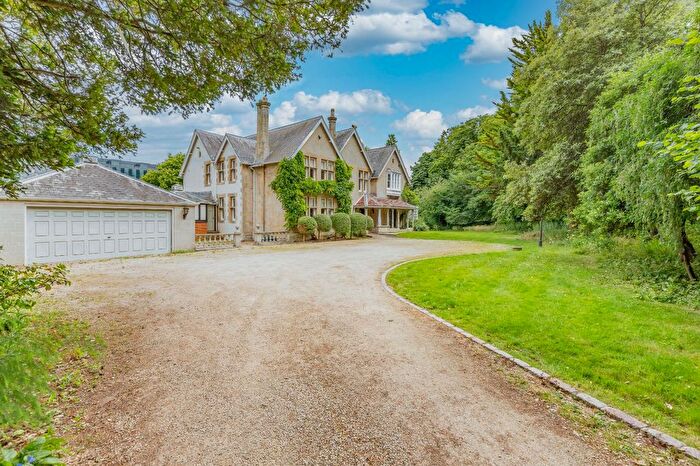 6 Bedroom Detached House To Rent In Headington Hill, Headington, Oxford, Oxfordshire, OX3