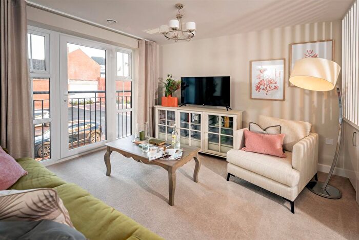 1 Bedroom Flat To Rent In Priory Place, Alcester Road, Studley, Warwickshire, B80