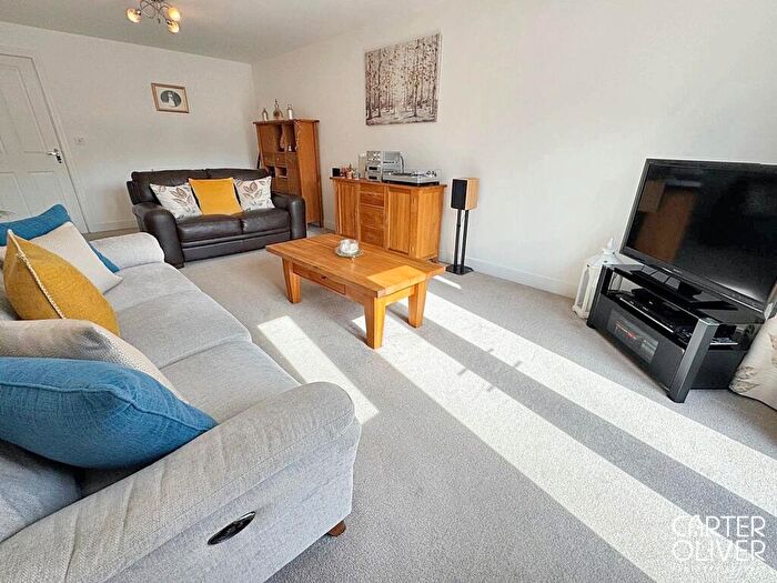 5 Bedroom Detached House For Sale In Leaders Way, Lutterworth, LE17
