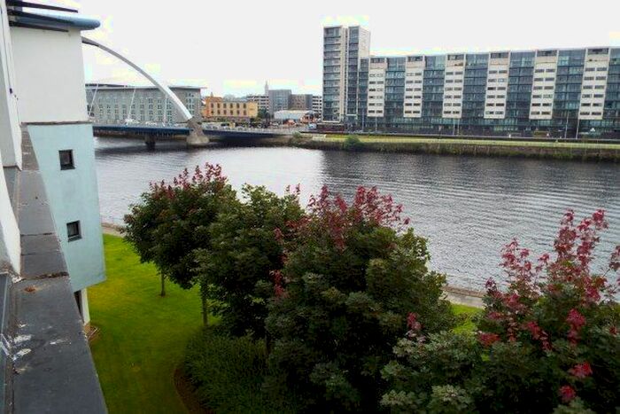 2 Bedroom Flat To Rent In Mavisbank Gardens, Glasgow, G51