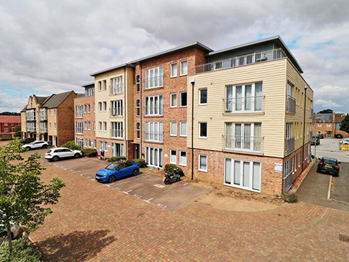 1 Bedroom Apartment For Sale In Samuel Jones Crescent, Little Paxton, St Neots, PE19
