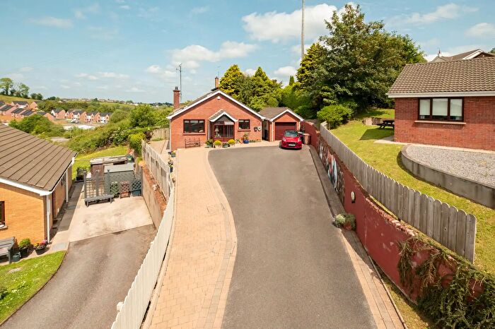 2 Bedroom Detached House With Garages For Sale In Meadow Lane, Enniskillen, BT74