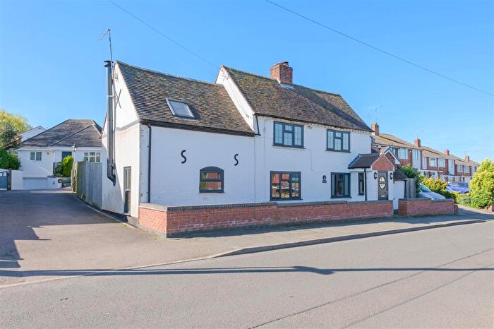 4 Bedroom House For Sale In Common Lane, Polesworth, B78