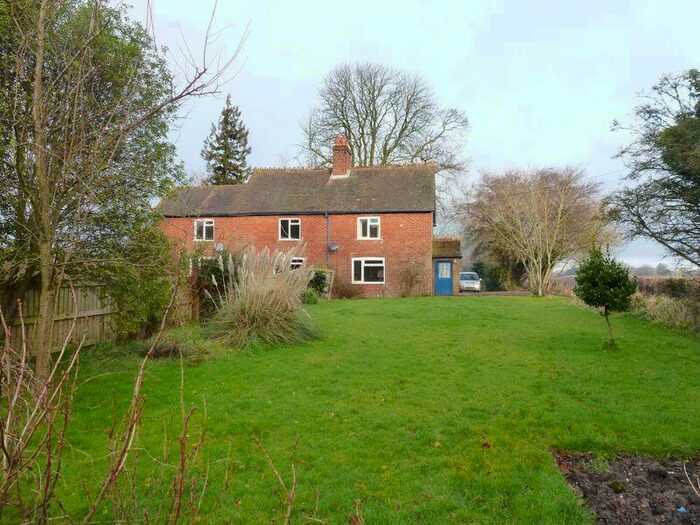 3 Bedroom Cottage To Rent In Ditcham, Petersfield/South Harting, Hampshire, GU31