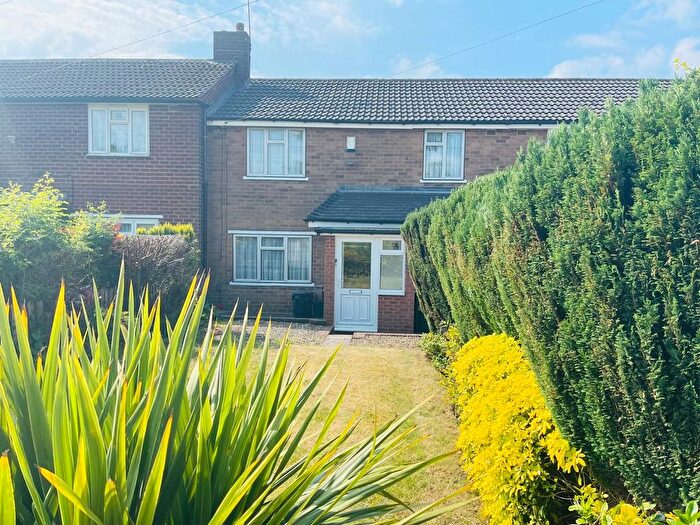 3 Bedroom Property To Rent In Greenside Way, Walsall, WS5