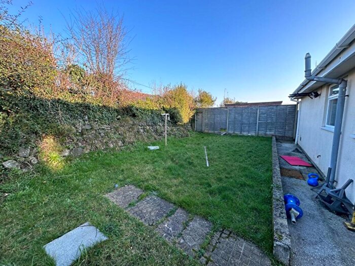 1 Bedroom Semi-Detached House To Rent In Mitchell Road, St Austell, PL25