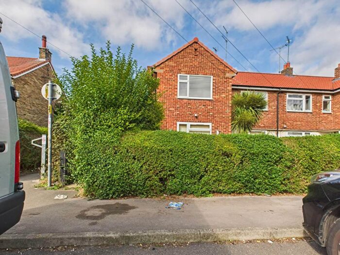 1 Bedroom Apartment For Sale In Brompton Close, Anlaby, HU10