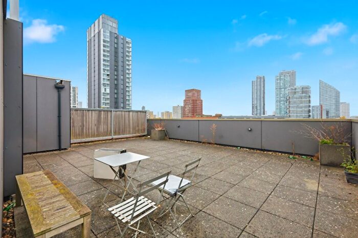 1 Bedroom Apartment For Sale In Provost Street, London, N1