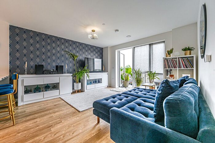 2 Bedroom Flat For Sale In Ryley House, Thamesmead, London, SE28