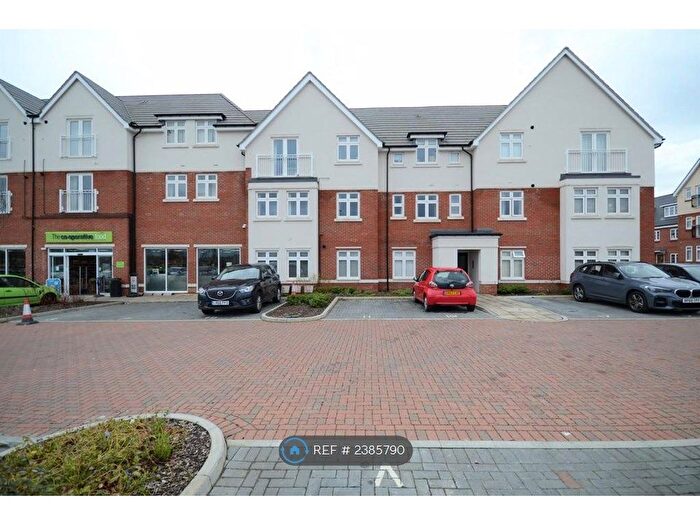 2 Bedroom Flat To Rent In Louden Square, Earley, Reading, RG6