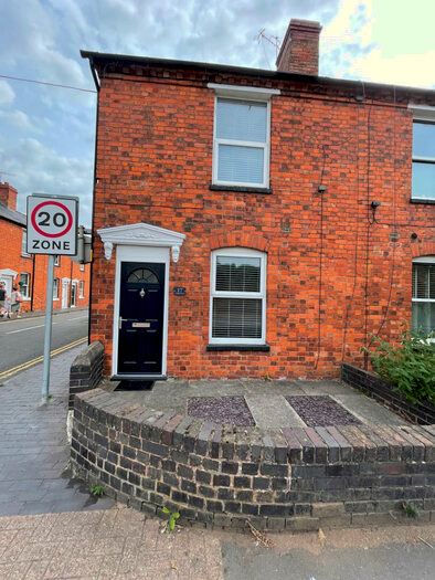2 Bedroom House To Rent In Arden Street, Stratford Upon Avon, CV37