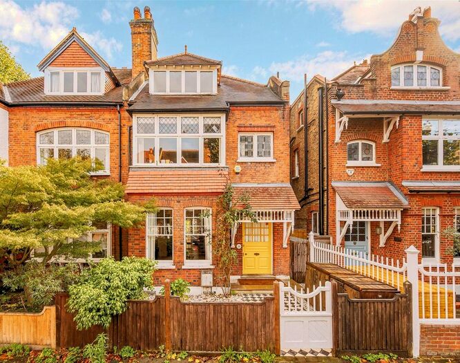 6 Bedroom Detached House To Rent In Fairfax Road, London, W4
