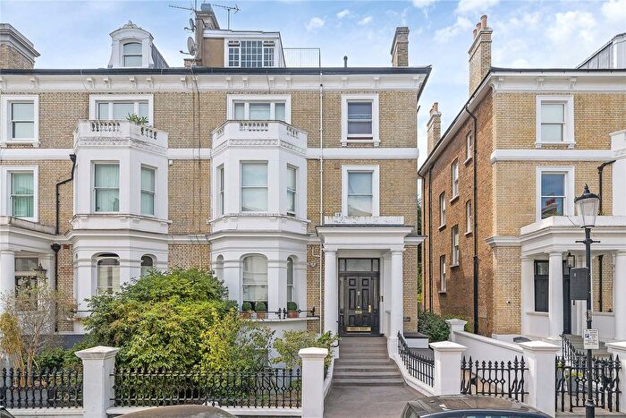 1 Bedroom Flat For Sale In The Little Boltons, Chelsea, London, SW10