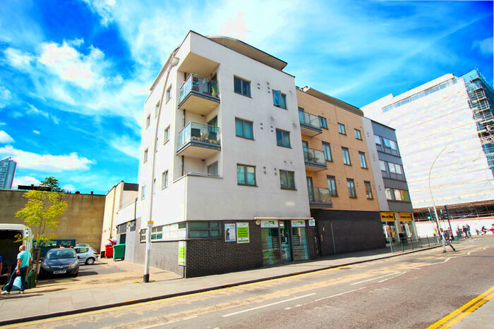 2 Bedroom Apartment To Rent In Gilford House, Ilford, IG1