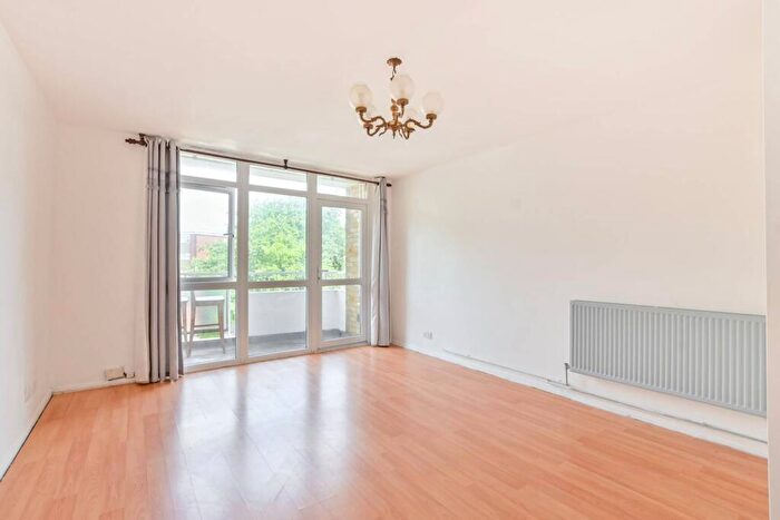 2 Bedroom Flat To Rent In Barnes Wallis Court, Wembley Park, Wembley, HA9