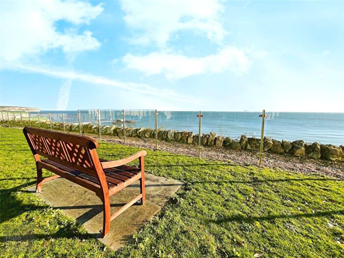 1 Bedroom Flat For Sale In Grange Road, Sandown, Isle Of Wight, PO36