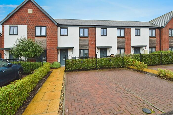 2 Bedroom Terraced House For Sale In Getliffe Road, Leicester, Leicestershire, LE4