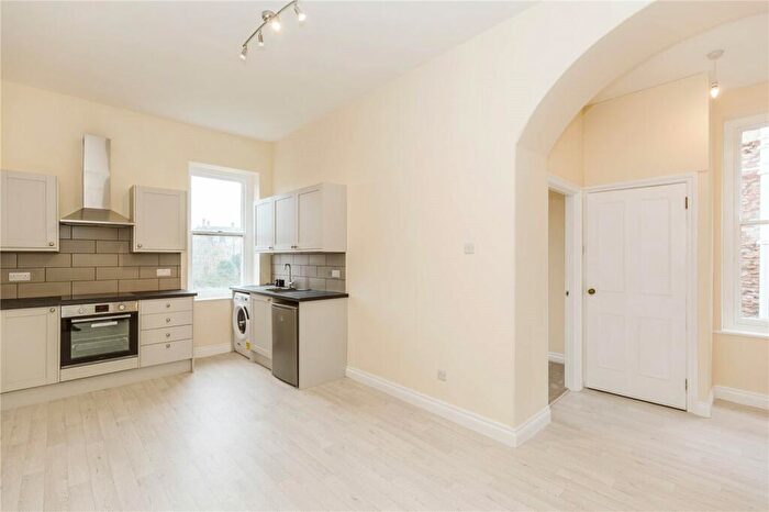 1 Bedroom Apartment To Rent In College Road, Clifton, Bristol, BS8