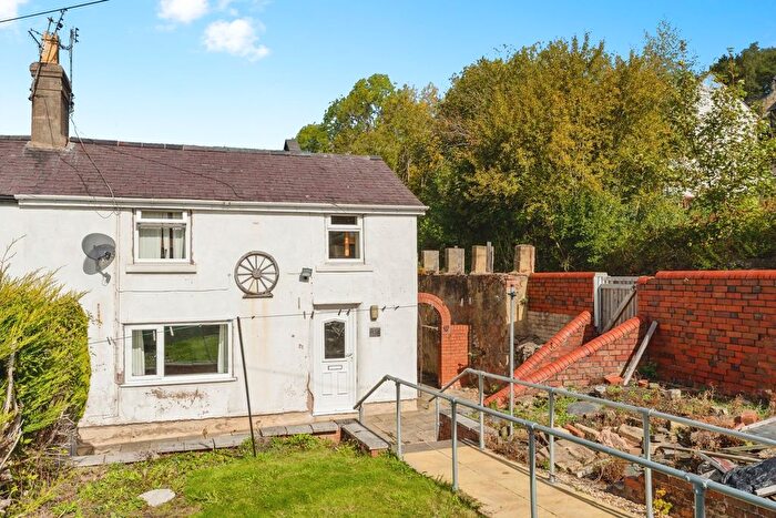 3 Bedroom End Terrace House For Sale In King Street, Cefn Mawr, Wrexham, LL14
