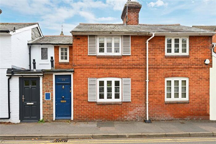 2 Bedroom Terraced House To Rent In Victoria Road, Farnham, Surrey, GU9
