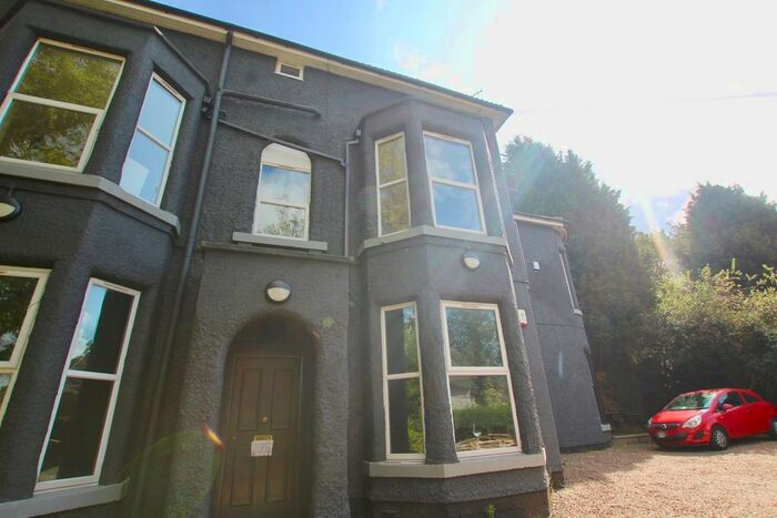 3 Bedroom Apartment To Rent In Mount Hooton Road, Arboretum, Nottingham, NG7