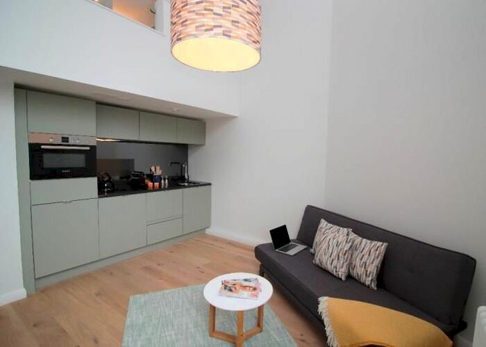 1 Bedroom Flat To Rent In Flat, Mcdonald Road, Edinburgh, EH7