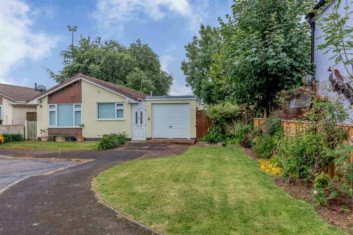 2 Bedroom Detached Bungalow For Sale In Apple Tree Close, Witheridge, Tiverton, EX16