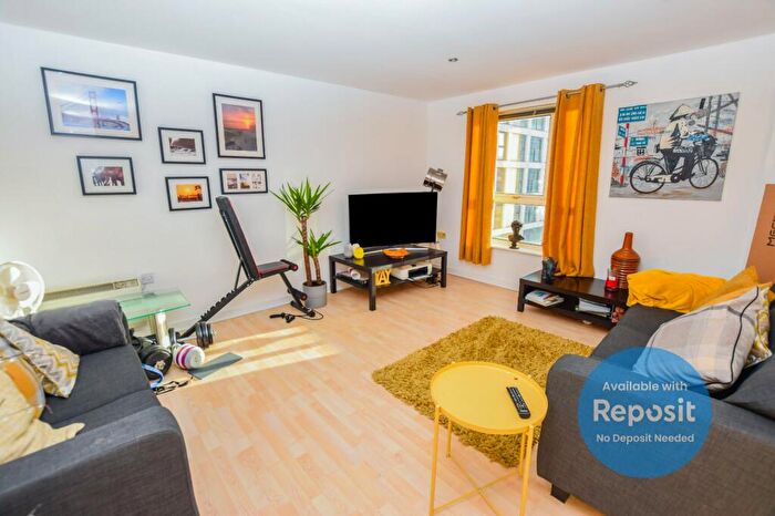 2 Bedroom Flat To Rent In The Linx, Simpson Street, Noma, Manchester, M4
