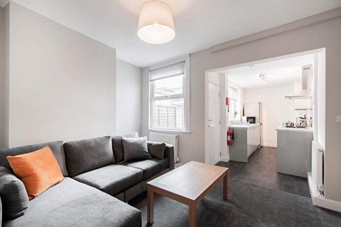 3 Bedroom Terraced House To Rent In Imperial Road, Beeston, Nottingham, Nottinghamshire, NG9