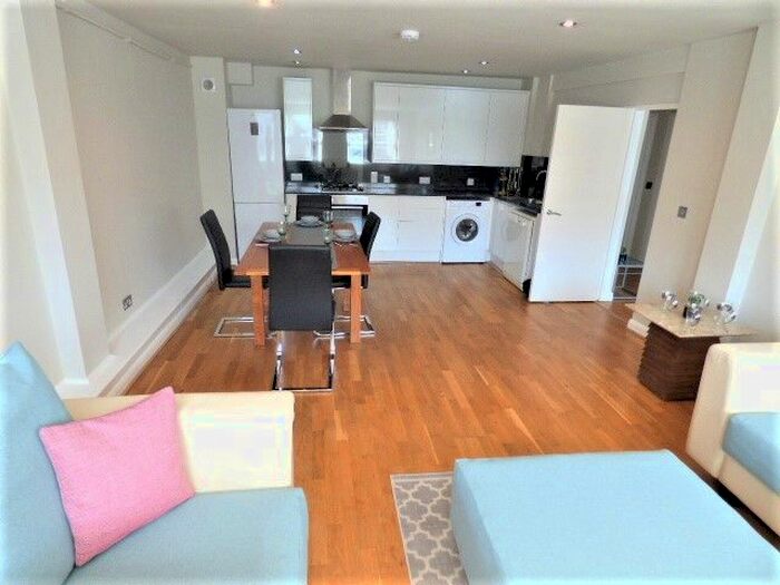 2 Bedroom Flat To Rent In Ashbys Court, Centurion Lane, London, E3