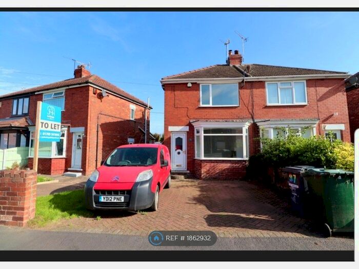 2 Bedroom Semi-Detached House To Rent In Crompton Avenue, Doncaster, DN5
