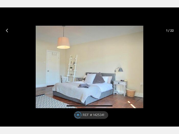 2 Bedroom Flat To Rent In Second Floor, Westbury-On-Trym, Bristol, BS9