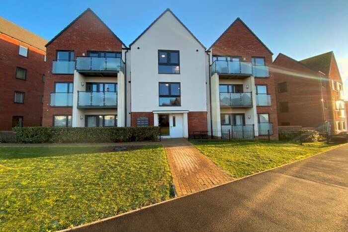 2 Bedroom Flat To Rent In Cicero Crescent, Milton Keynes, MK11