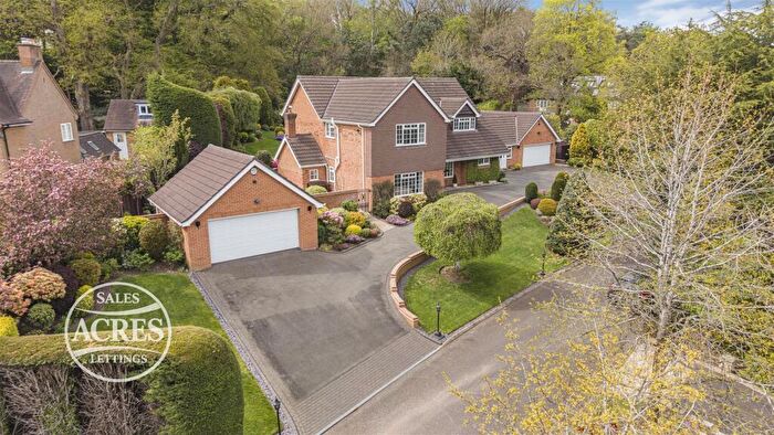 4 Bedroom Detached House For Sale In Anderton Close, Four Oaks, Sutton Coldfield, B74
