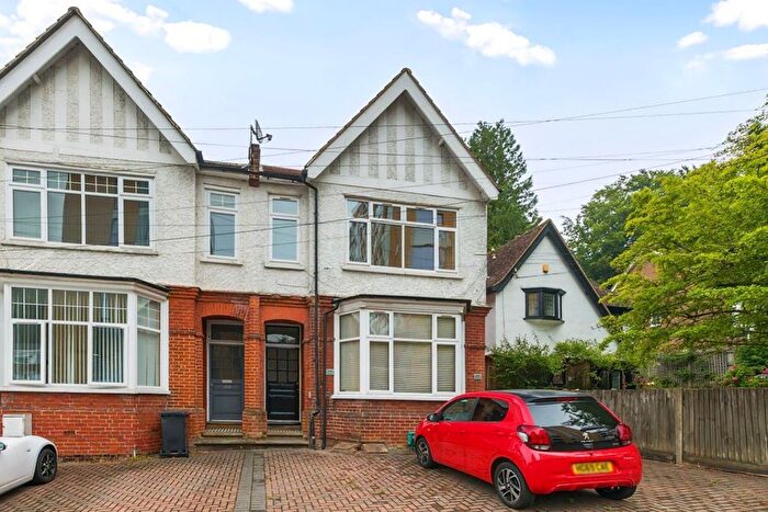 2 Bedroom Flat To Rent In London Road, Sevenoaks, TN13