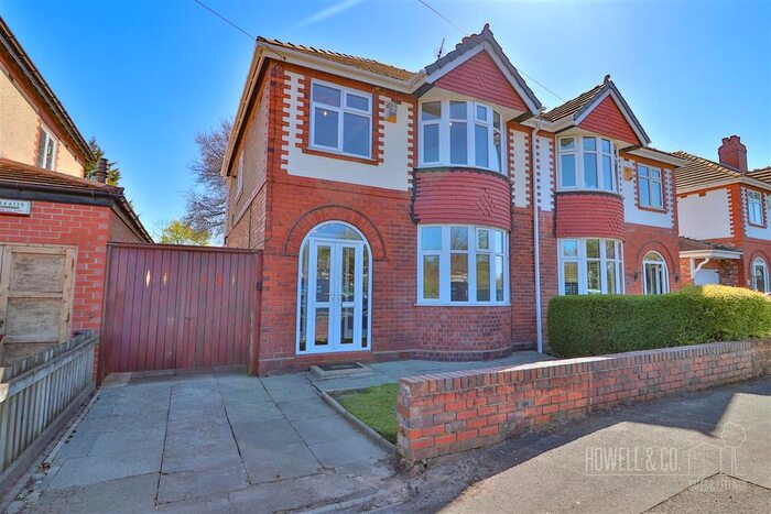 3 Bedroom Semi-Detached House To Rent In Thelwall New Road, Grappenhall, Warrington, WA4