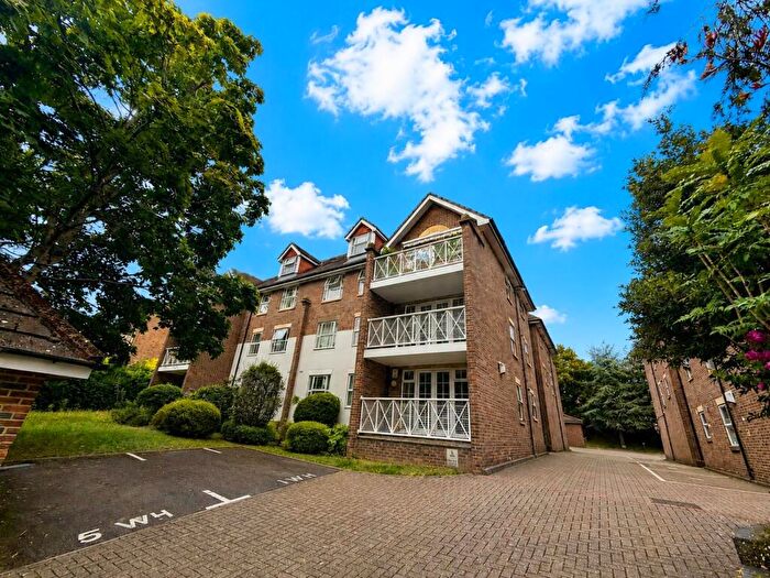 2 Bedroom Apartment To Rent In Highfield, SO17
