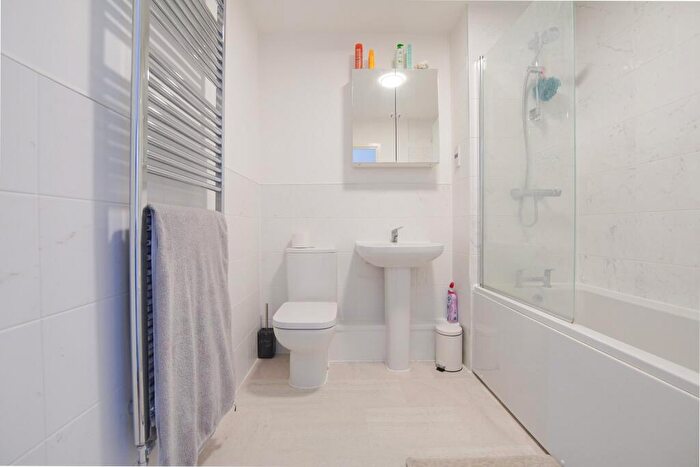 2 Bedroom Flat To Rent In Christopher Brain Street, Hengrove, Bristol, BS14