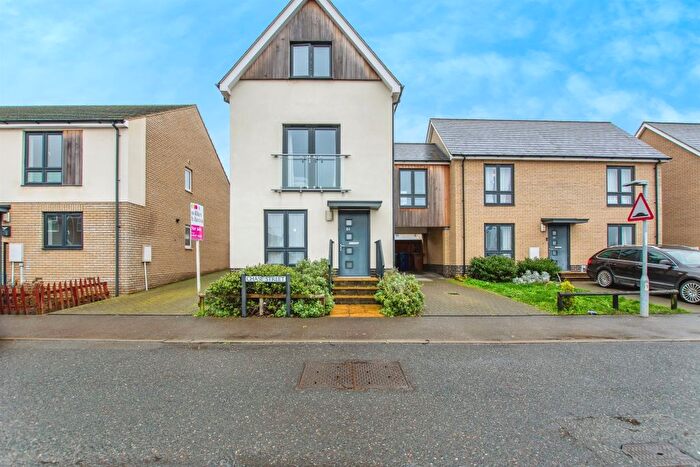 4 Bedroom Semi-Detached House For Sale In Chase Street, Wisbech, PE13