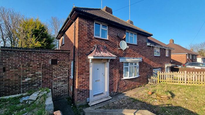 3 Bedroom House To Rent In Halland Road, Brighton, BN2